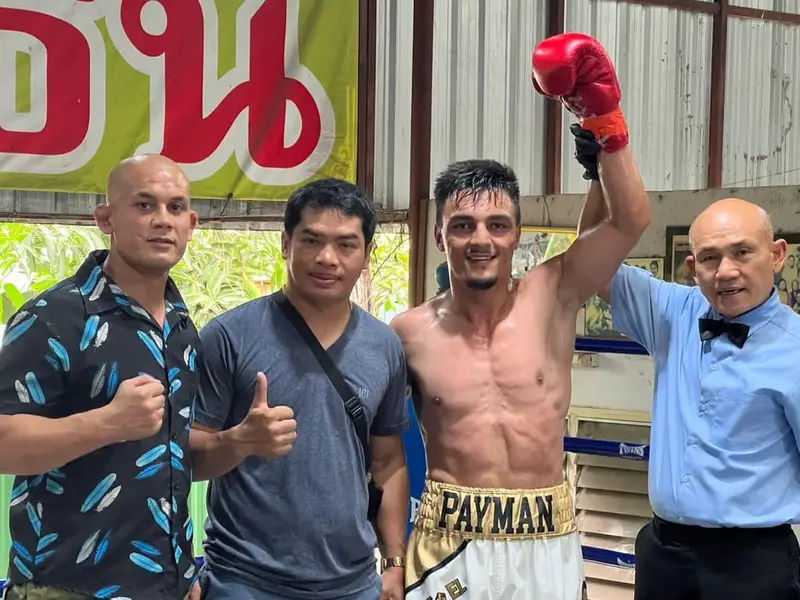 محمد زکریا زمانی مشتزن افغان، حریف تایلندی خود را شکست داد 1 محمد زکریا