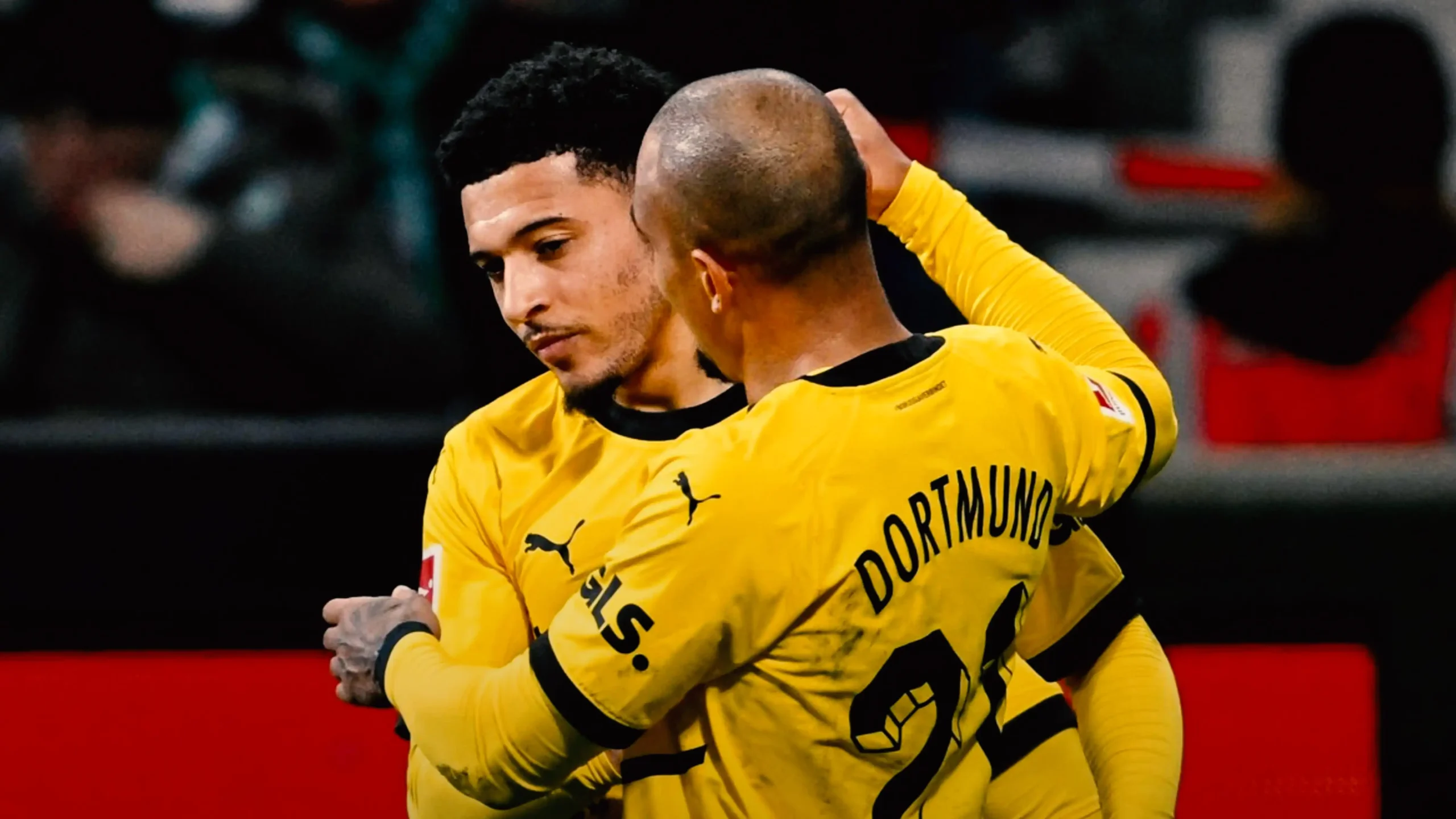 دورتموند به دنبال سناریوهای جذب سانچو؛ تعویض مالن با جیدون، ایده زنبورها 1 Dortmund scaled