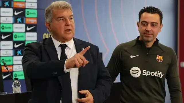 احتمال افزایش دستمزد در بارسلونا؛ امیدوار به دریافت پول بیشتر 1 Barcelona 3