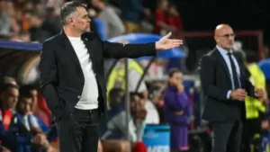 دلافوئنته: به بازیکنان گفتم خونسرد باشید/ سانیول: بهتر است VAR کنار گذاشته شود!