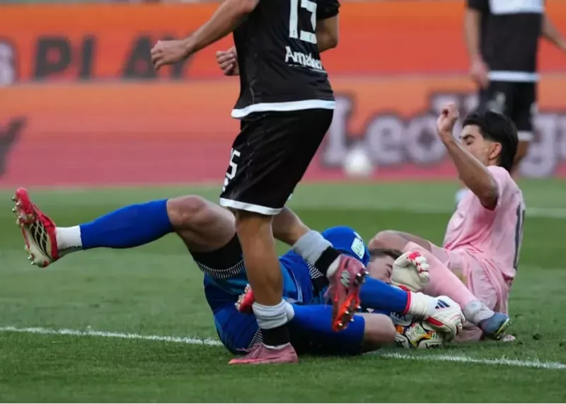 جاناتان کلینزمن